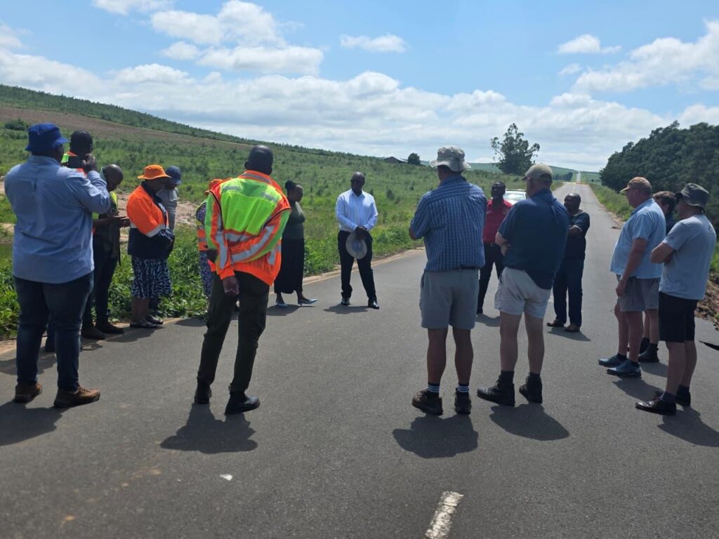 Ubuholi bukaMaspala waseMshwathi buholwa uSomlomo uMama uMbatha-Ntuli buhlanganise izinhlaka ezihlanganisa ubuholi bemboni yamatekisi, uMshwathi Farmers Association kanye nabaphathi nonjiniya bakwa Department of Transport